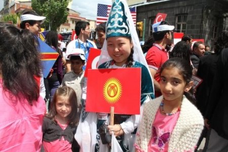 Türkçenin Çocukları, Kars'ta coşkuyla karşılandı