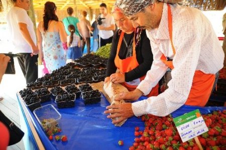 Türkiye’nin en iddialı organik pazarı Seferihisar'da