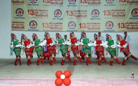 Uluslararası Halk Dansları Festivali sona erdi