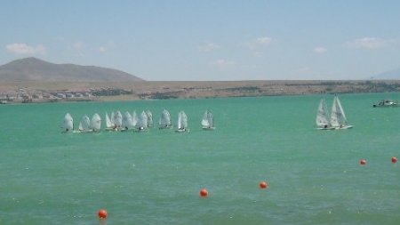 Van Gölü Su Sporları Festivali renkli görüntülere sahne oluyor