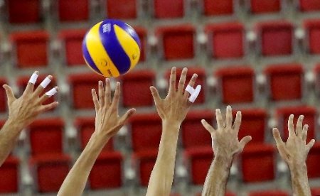 Voleybolda Türk Milli Takımı İtalya'ya 3-2 yenildi