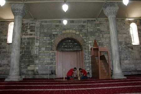 Yeniden ibadete açılacak olan Ayasofya'da, hazırlıklar tamamlandı